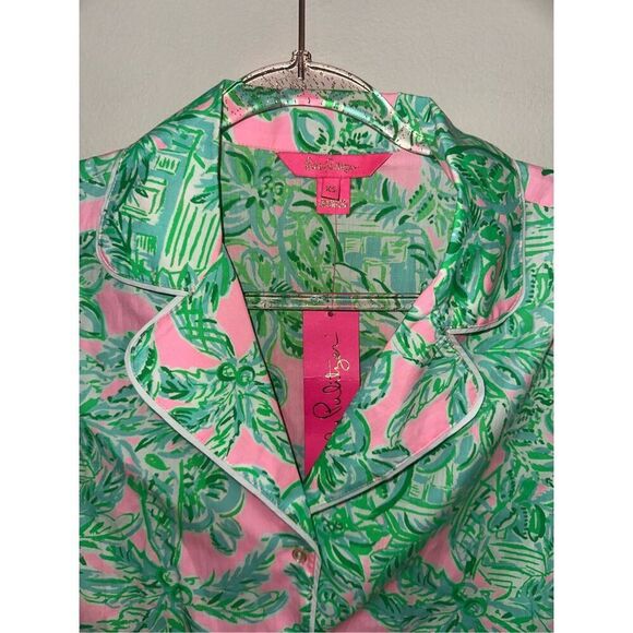 NWT Lilly Pulitzer Pajama Top PJ Button Down Top Mandevilla Baby Pink Sand Parad - Picture 2 of 4